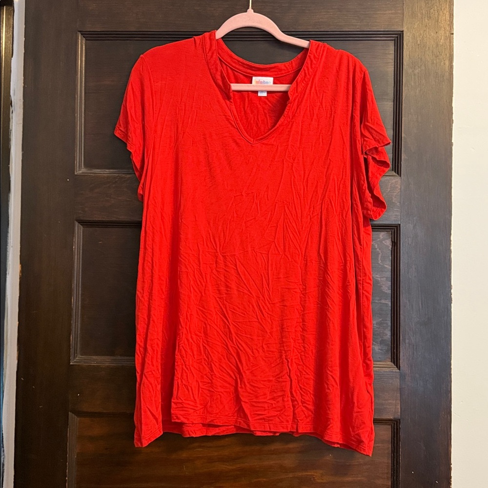 LuLaRoe Layla Mandarin Split Collar Top Red Short Sleeve Top